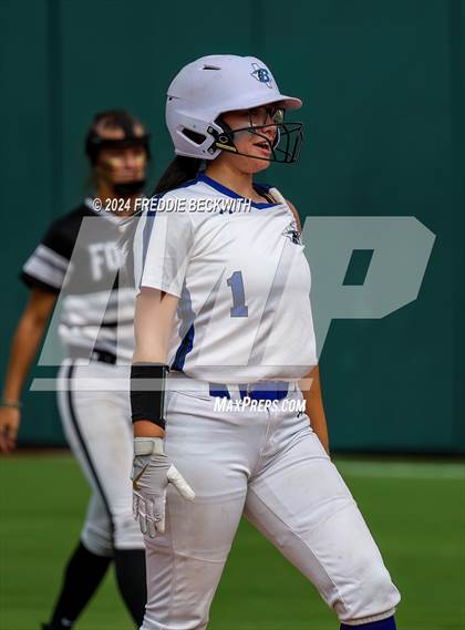 Thumbnail 1 in Beckville vs. Forsan (UIL 2A Softball Semifinal) photogallery.
