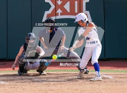 Thumbnail 3 in Beckville vs. Forsan (UIL 2A Softball Semifinal) photogallery.