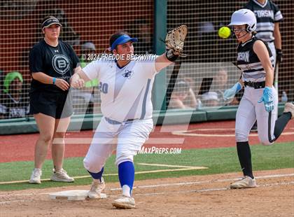 Thumbnail 2 in Beckville vs. Forsan (UIL 2A Softball Semifinal) photogallery.