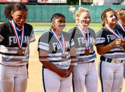 Thumbnail 2 in Beckville vs. Forsan (UIL 2A Softball Semifinal) photogallery.