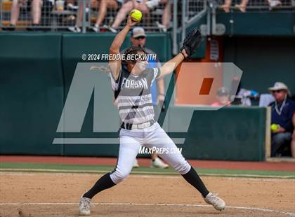 Thumbnail 2 in Beckville vs. Forsan (UIL 2A Softball Semifinal) photogallery.
