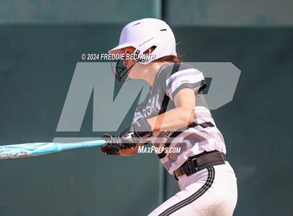 Thumbnail 2 in Beckville vs. Forsan (UIL 2A Softball Semifinal) photogallery.