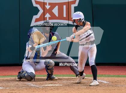 Thumbnail 1 in Beckville vs. Forsan (UIL 2A Softball Semifinal) photogallery.