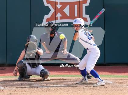 Thumbnail 2 in Beckville vs. Forsan (UIL 2A Softball Semifinal) photogallery.