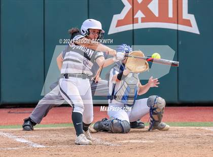 Thumbnail 3 in Beckville vs. Forsan (UIL 2A Softball Semifinal) photogallery.