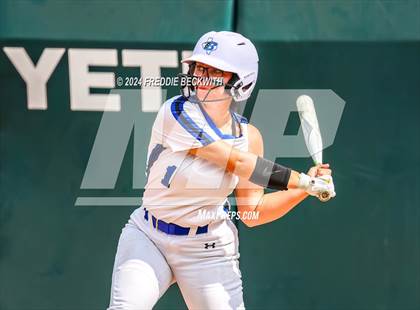 Thumbnail 3 in Beckville vs. Forsan (UIL 2A Softball Semifinal) photogallery.