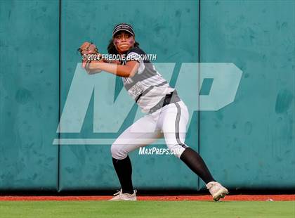 Thumbnail 1 in Beckville vs. Forsan (UIL 2A Softball Semifinal) photogallery.