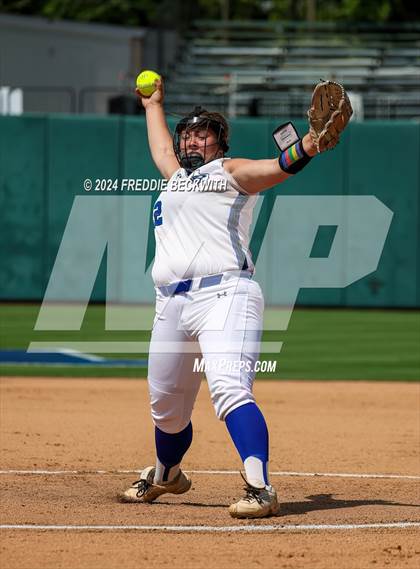 Thumbnail 3 in Beckville vs. Forsan (UIL 2A Softball Semifinal) photogallery.