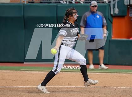 Thumbnail 3 in Beckville vs. Forsan (UIL 2A Softball Semifinal) photogallery.