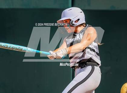 Thumbnail 3 in Beckville vs. Forsan (UIL 2A Softball Semifinal) photogallery.