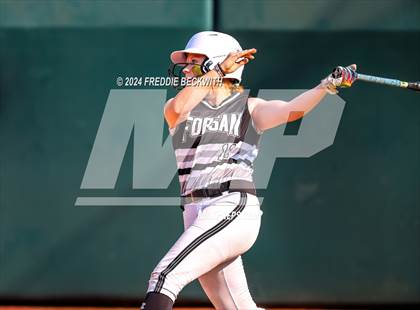 Thumbnail 3 in Beckville vs. Forsan (UIL 2A Softball Semifinal) photogallery.
