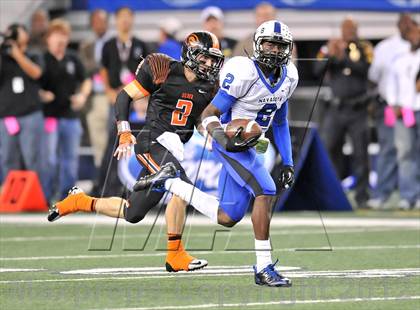 Thumbnail 1 in Gilmer vs. Navasota (UIL  3A Division 2 Final) photogallery.