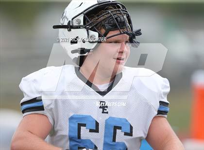 Thumbnail 3 in Belleville East @ O'Fallon photogallery.