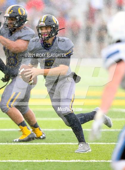 Thumbnail 1 in Belleville East @ O'Fallon photogallery.