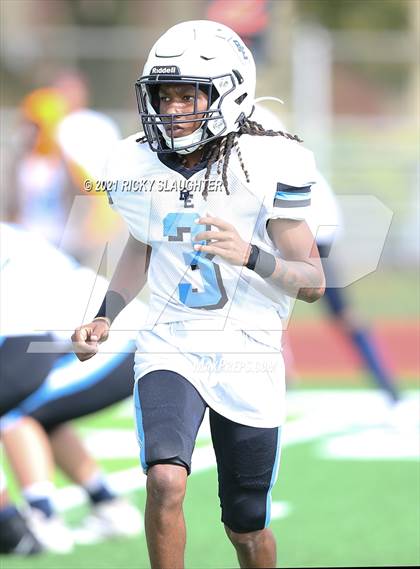 Thumbnail 3 in Belleville East @ O'Fallon photogallery.