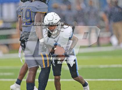 Thumbnail 3 in Belleville East @ O'Fallon photogallery.