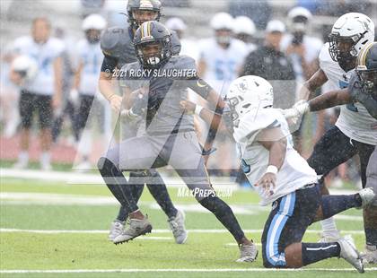 Thumbnail 3 in Belleville East @ O'Fallon photogallery.