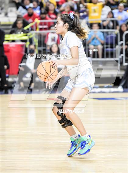 Thumbnail 3 in Alchesay vs Window Rock (AIA 3A Semifinal) photogallery.