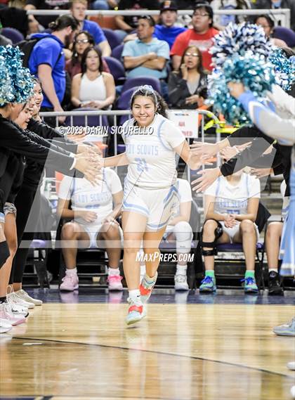 Thumbnail 1 in Alchesay vs Window Rock (AIA 3A Semifinal) photogallery.