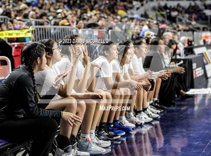 Thumbnail 2 in Alchesay vs Window Rock (AIA 3A Semifinal) photogallery.