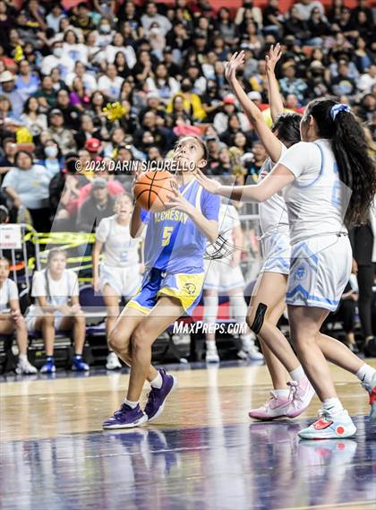 Thumbnail 1 in Alchesay vs Window Rock (AIA 3A Semifinal) photogallery.
