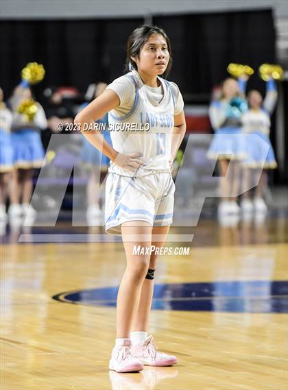 Thumbnail 2 in Alchesay vs Window Rock (AIA 3A Semifinal) photogallery.