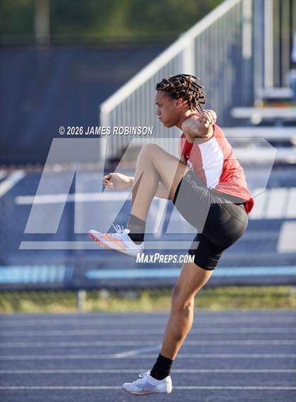 Thumbnail 3 in Bob Hayes Invitational (400m Hurdles) photogallery.
