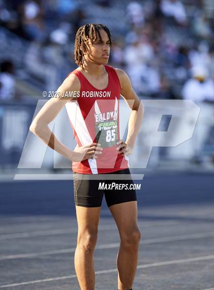 Thumbnail 2 in Bob Hayes Invitational (400m Hurdles) photogallery.