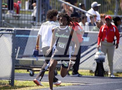 Thumbnail 2 in Bob Hayes Invitational (400m Hurdles) photogallery.