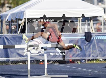Thumbnail 2 in Bob Hayes Invitational (400m Hurdles) photogallery.