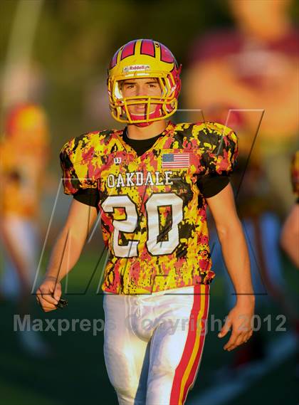 Thumbnail 3 in Oceanside vs. Oakdale (Battle for Veterans) photogallery.