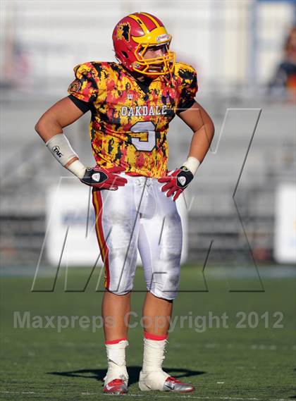 Thumbnail 1 in Oceanside vs. Oakdale (Battle for Veterans) photogallery.