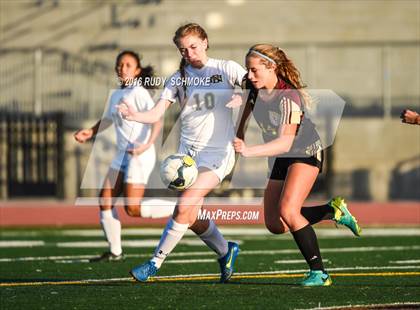 Thumbnail 2 in Point Loma @ Del Norte photogallery.