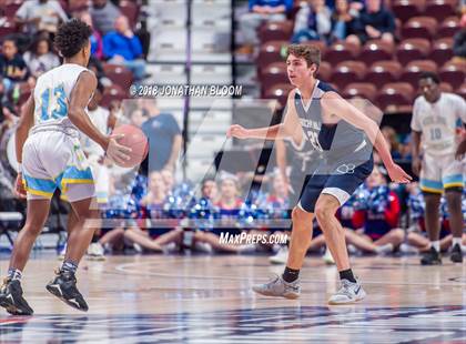 Thumbnail 2 in Rocky Hill vs. Kolbe-Cathedral (CIAC D4 Final) photogallery.