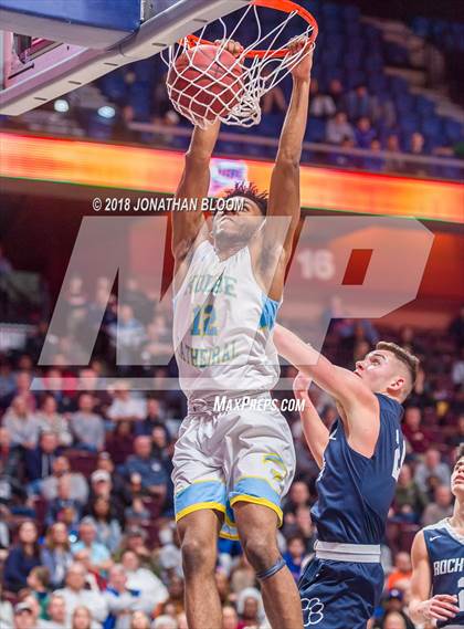 Thumbnail 2 in Rocky Hill vs. Kolbe-Cathedral (CIAC D4 Final) photogallery.