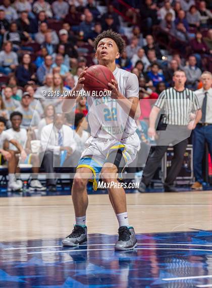 Thumbnail 3 in Rocky Hill vs. Kolbe-Cathedral (CIAC D4 Final) photogallery.