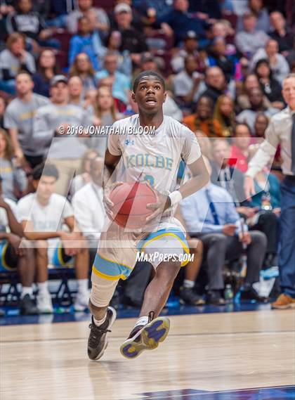 Thumbnail 3 in Rocky Hill vs. Kolbe-Cathedral (CIAC D4 Final) photogallery.