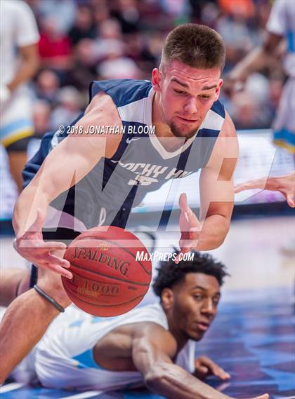 Thumbnail 3 in Rocky Hill vs. Kolbe-Cathedral (CIAC D4 Final) photogallery.