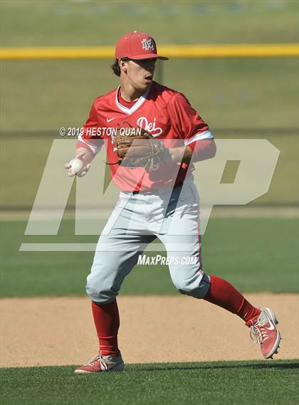 Thumbnail 1 in Dana Hills vs. Mater Dei (Game 1) photogallery.