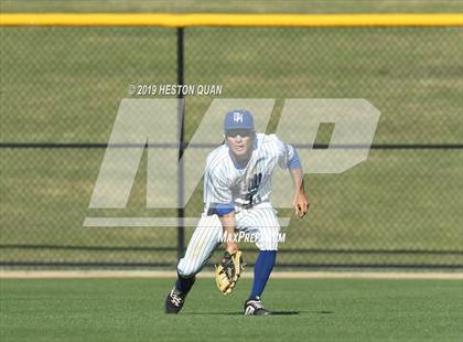 Thumbnail 2 in Dana Hills vs. Mater Dei (Game 1) photogallery.
