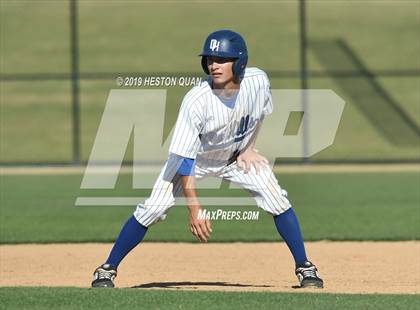Thumbnail 3 in Dana Hills vs. Mater Dei (Game 1) photogallery.