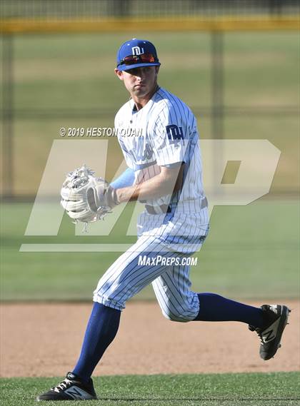 Thumbnail 3 in Dana Hills vs. Mater Dei (Game 1) photogallery.