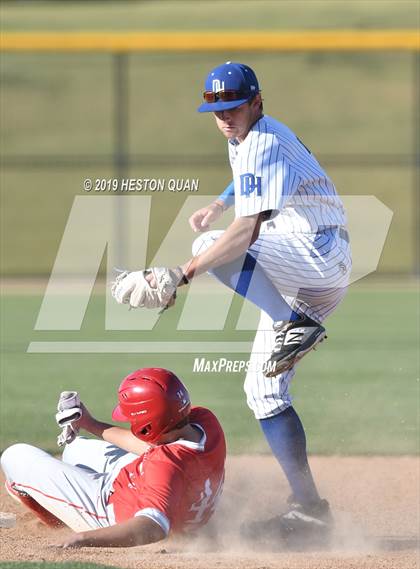 Thumbnail 1 in Dana Hills vs. Mater Dei (Game 1) photogallery.
