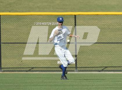 Thumbnail 2 in Dana Hills vs. Mater Dei (Game 1) photogallery.