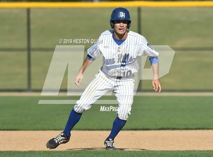 Thumbnail 2 in Dana Hills vs. Mater Dei (Game 1) photogallery.