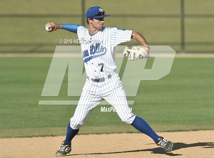 Thumbnail 2 in Dana Hills vs. Mater Dei (Game 1) photogallery.