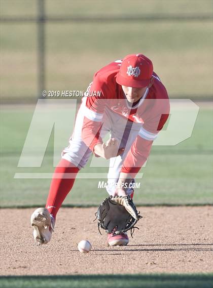 Thumbnail 1 in Dana Hills vs. Mater Dei (Game 1) photogallery.