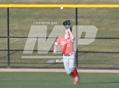 Thumbnail 1 in Dana Hills vs. Mater Dei (Game 1) photogallery.
