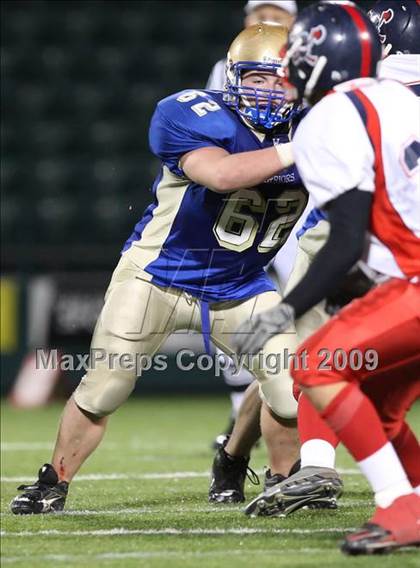 Thumbnail 1 in Webster-Schroeder vs. North Tonawanda (NYSPHSAA Class AA Quarterfinal) photogallery.