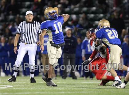 Thumbnail 2 in Webster-Schroeder vs. North Tonawanda (NYSPHSAA Class AA Quarterfinal) photogallery.